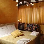 La Casa Sulla Collina D'oro