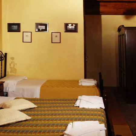 La Casa Sulla Collina D'oro Bed and Breakfast