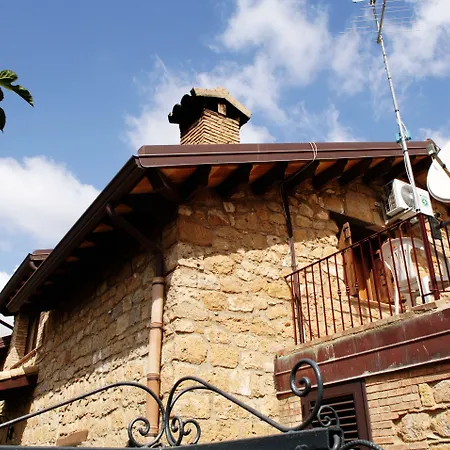La Casa Sulla Collina D'oro 4* Πιάτσα Αρμερίνα