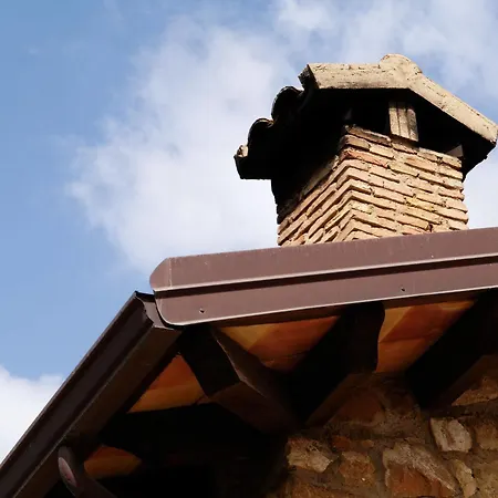 La Casa Sulla Collina D'oro Bed & Breakfast