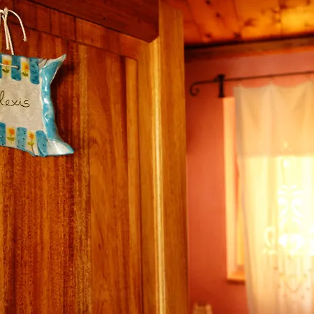 La Casa Sulla Collina D'oro Bed & Breakfast